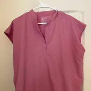 Chalk Pink Figs scrub top